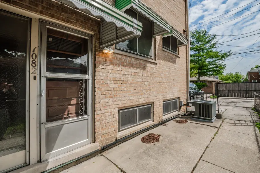 Address Withheld By Seller, Forest Park, IL 60130 - #3