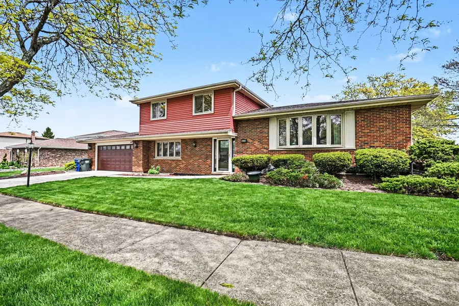 1018 E 193rd Street, Glenwood, IL 60425 - #2