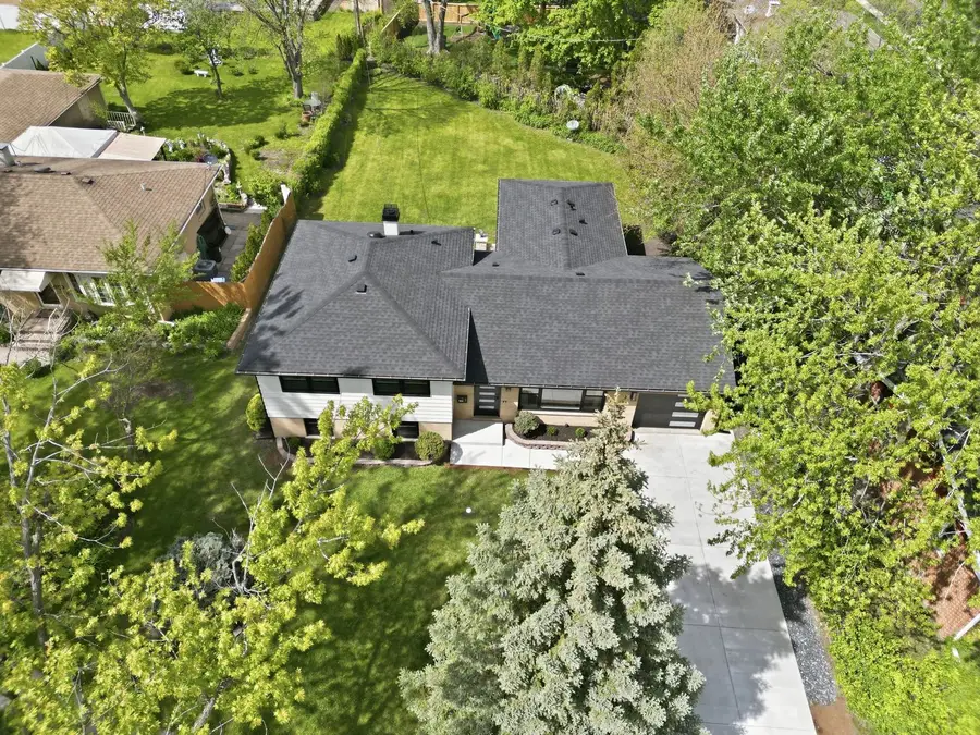 1602 W Willow Lane, Mount Prospect, IL 60056 - #3