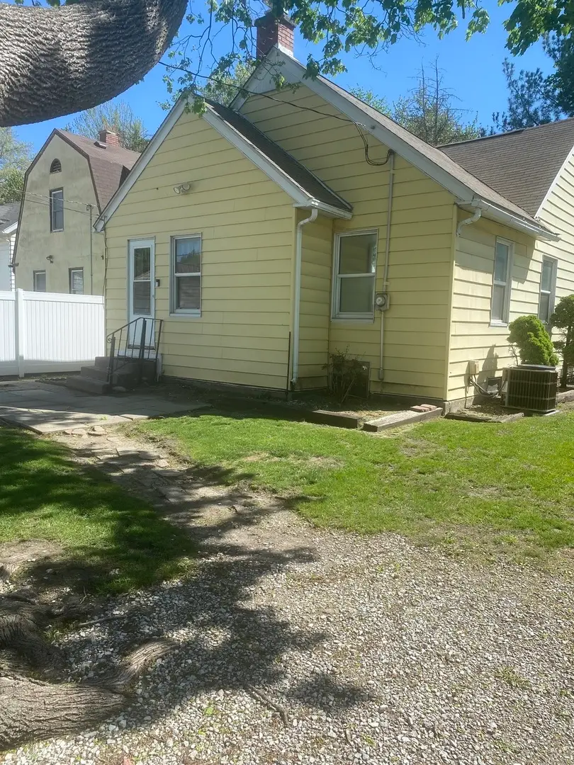 126 S Thornwood Avenue, Davenport, IA 52802 - #2