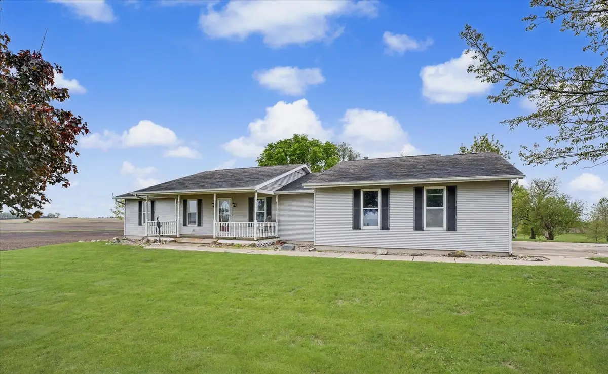 1681 County Road 700 N, Philo, IL 61864 - #1