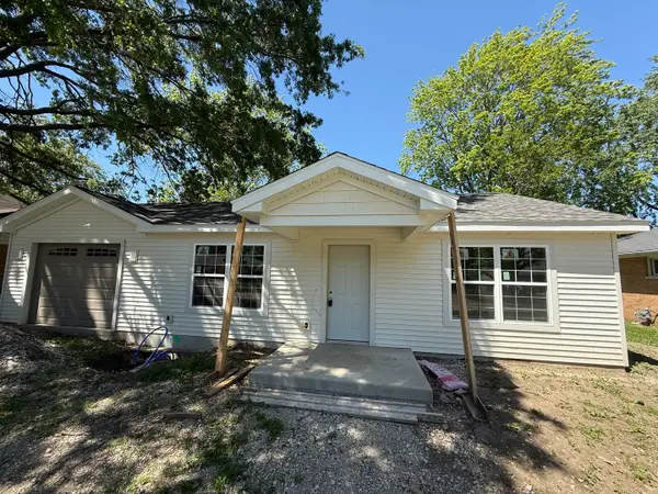1106 Mitchem Drive, Urbana, IL 61801