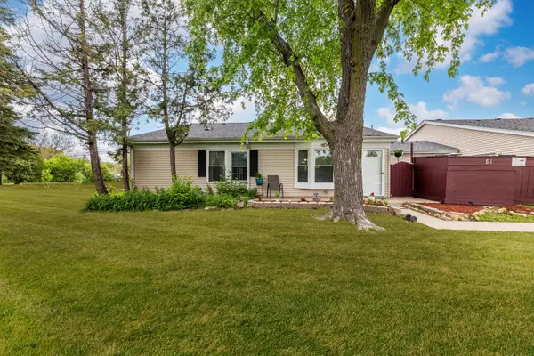 5I Fernwood Drive #I, Bolingbrook, IL 60440