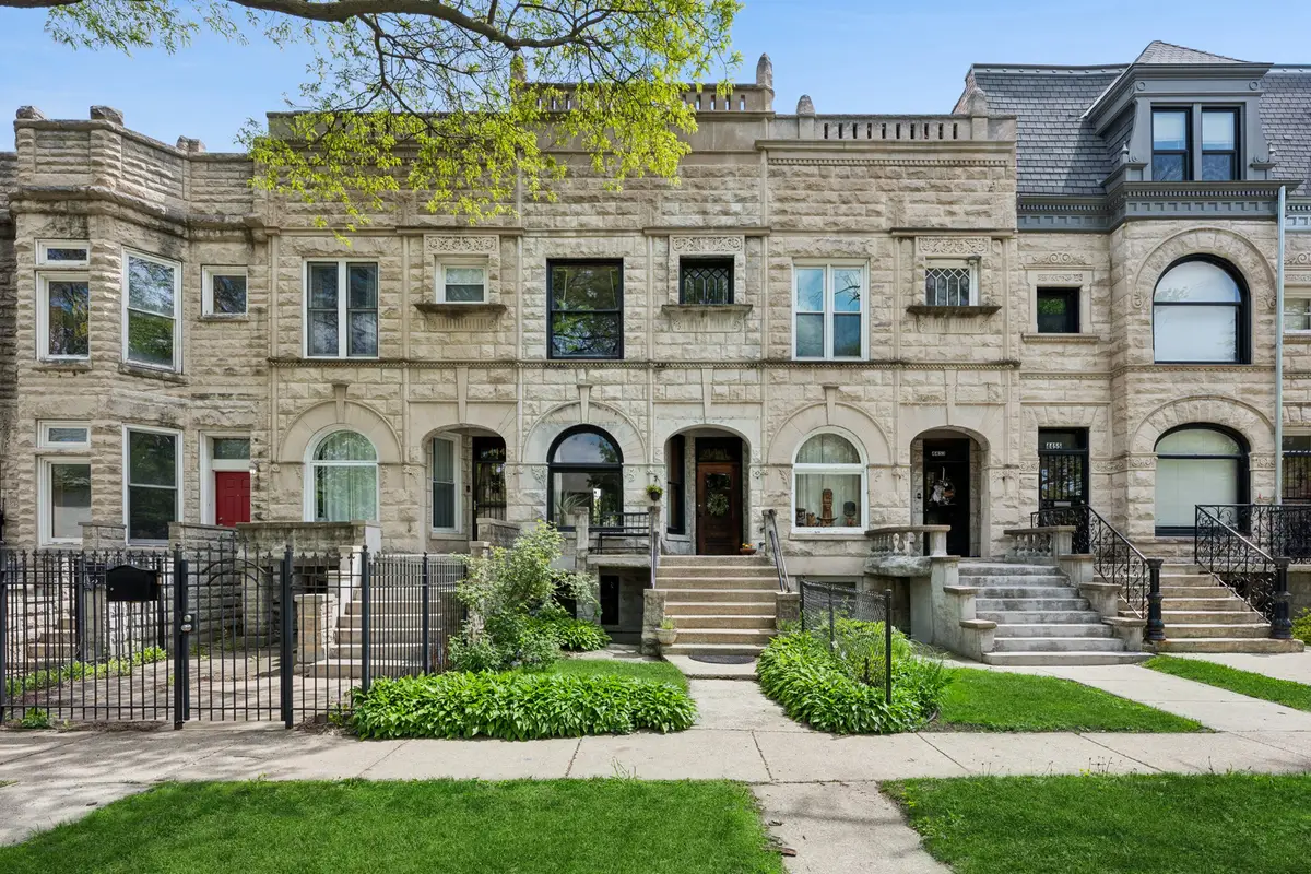 4451 S Ellis Avenue, Chicago, IL 60653 - #1
