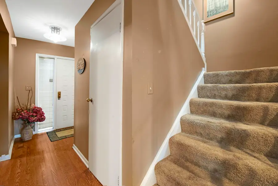 404 Bluebird Lane, Deerfield, IL 60015 - #3