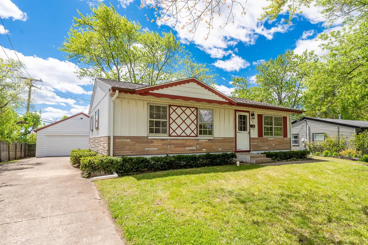 610 Orton Avenue, Wauconda, IL 60084 - #1