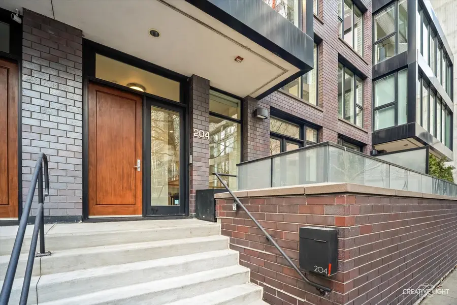 204 N Park Drive, Chicago, IL 60601 - #2