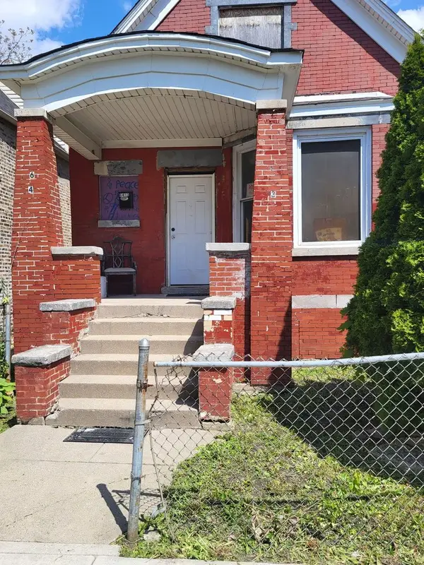 6413 S Honore Street, Chicago, IL 60636