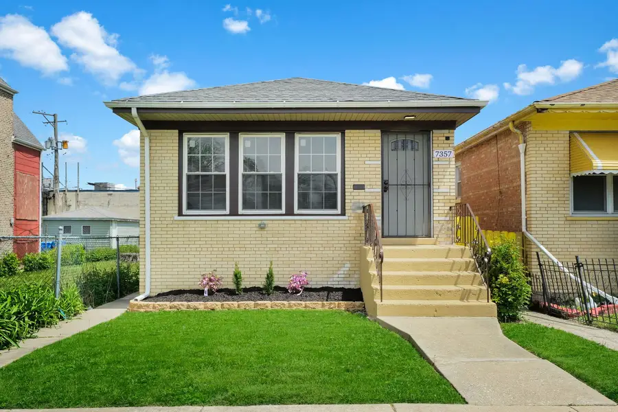 7357 S Marshfield Avenue, Chicago, IL 60636 - #2