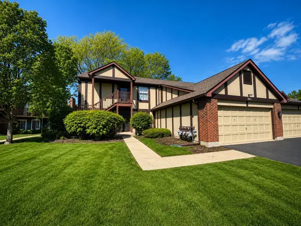 384 Sandhurst Circle #3, Glen Ellyn, IL 60137