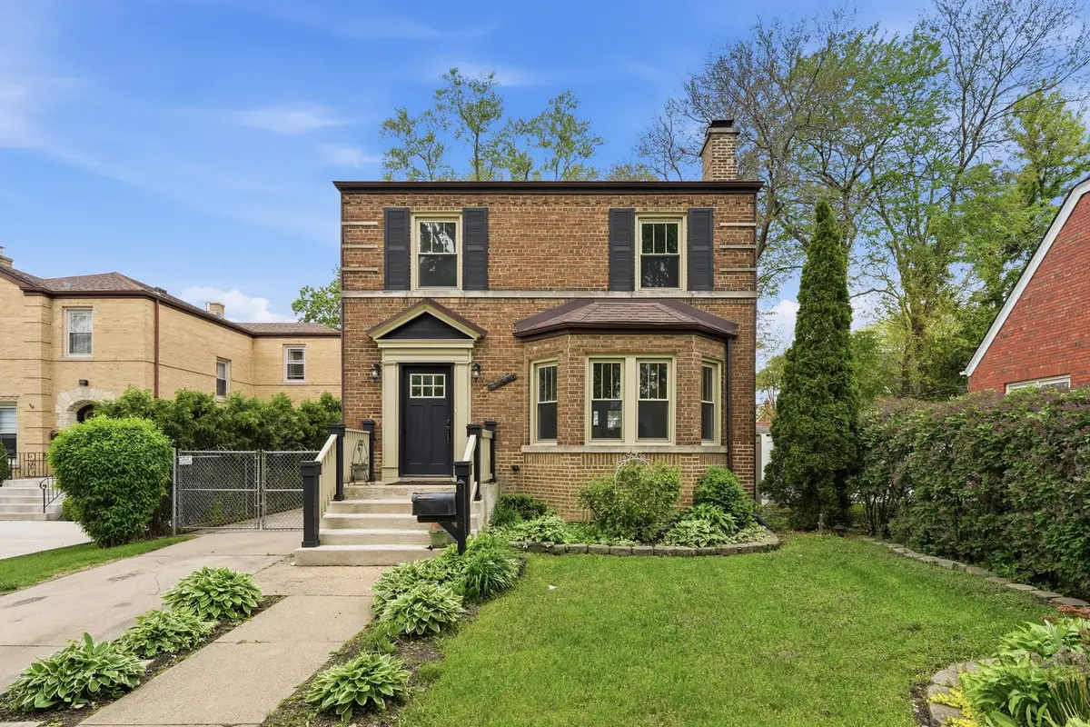 11412 S Oakley Avenue, Chicago, IL 60643 - #1
