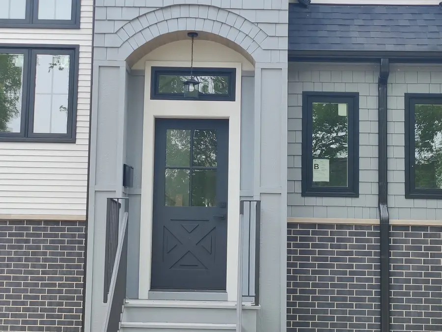 2106 Darrow Avenue, Evanston, IL 60201 - #3