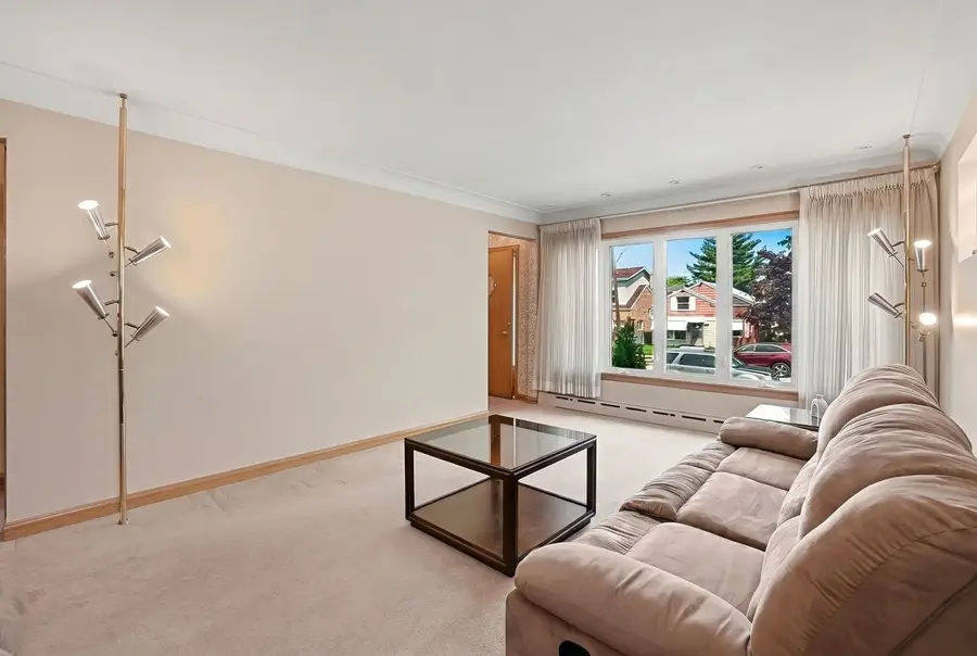 7248 N Oriole Avenue, Chicago, IL 60631 - #3