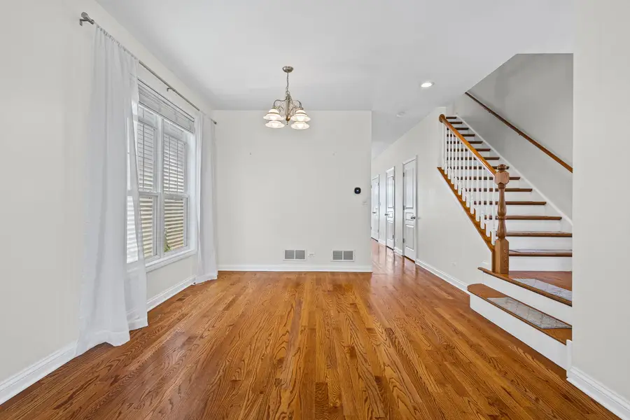 2474 W Lake Avenue, Glenview, IL 60026 - #3