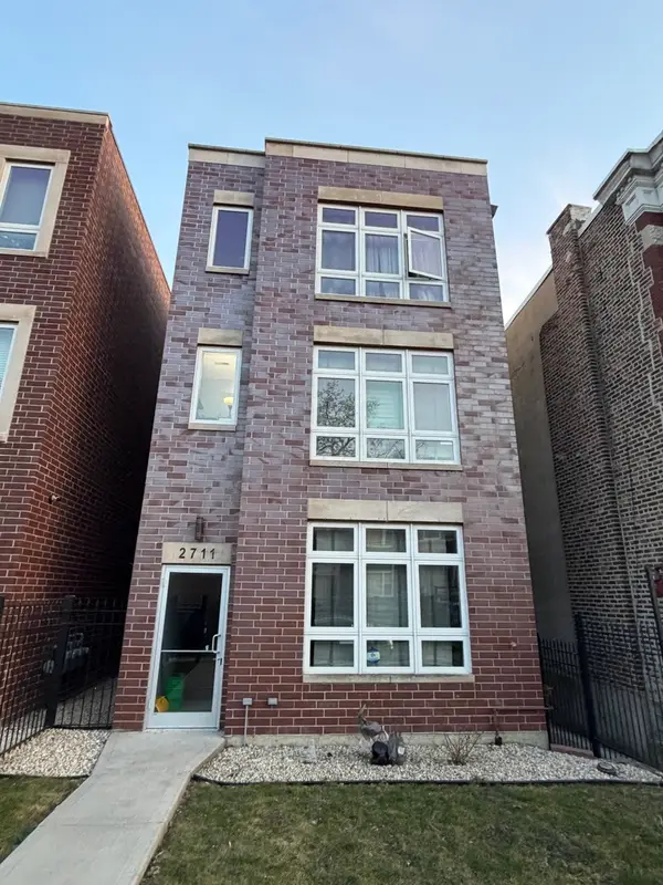 2711 W Polk Street, Chicago, IL 60612