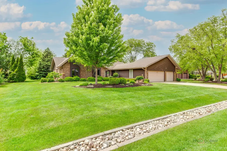 204 Linden Road S, Prospect Heights, IL 60070 - #2