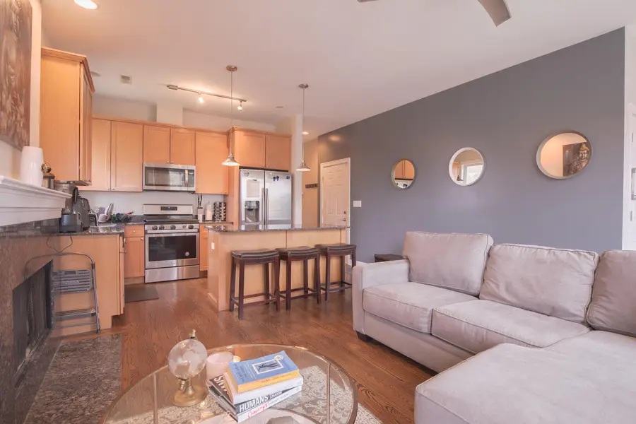 3938 S Wells Street #2, Chicago, IL 60609 - #3