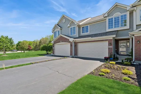 1213 W Lake Drive, Cary, IL 60013