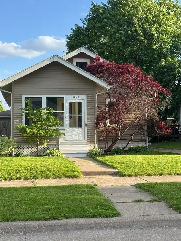 3022 22nd Avenue, Rock Island, IL 61201