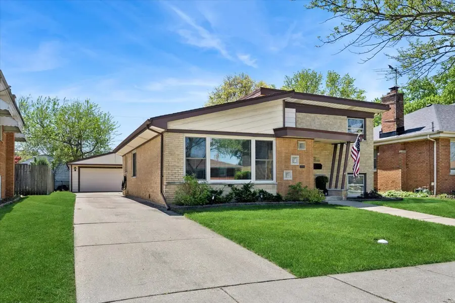 10665 Preston Street, Westchester, IL 60154 - #2