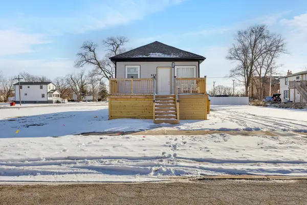 629 E 154th Street, Phoenix, IL 60426
