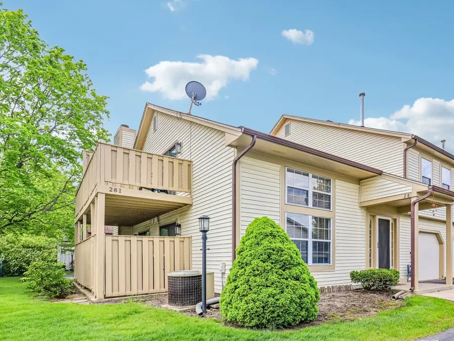 281 Whitewood Drive, Streamwood, IL 60107 - #3
