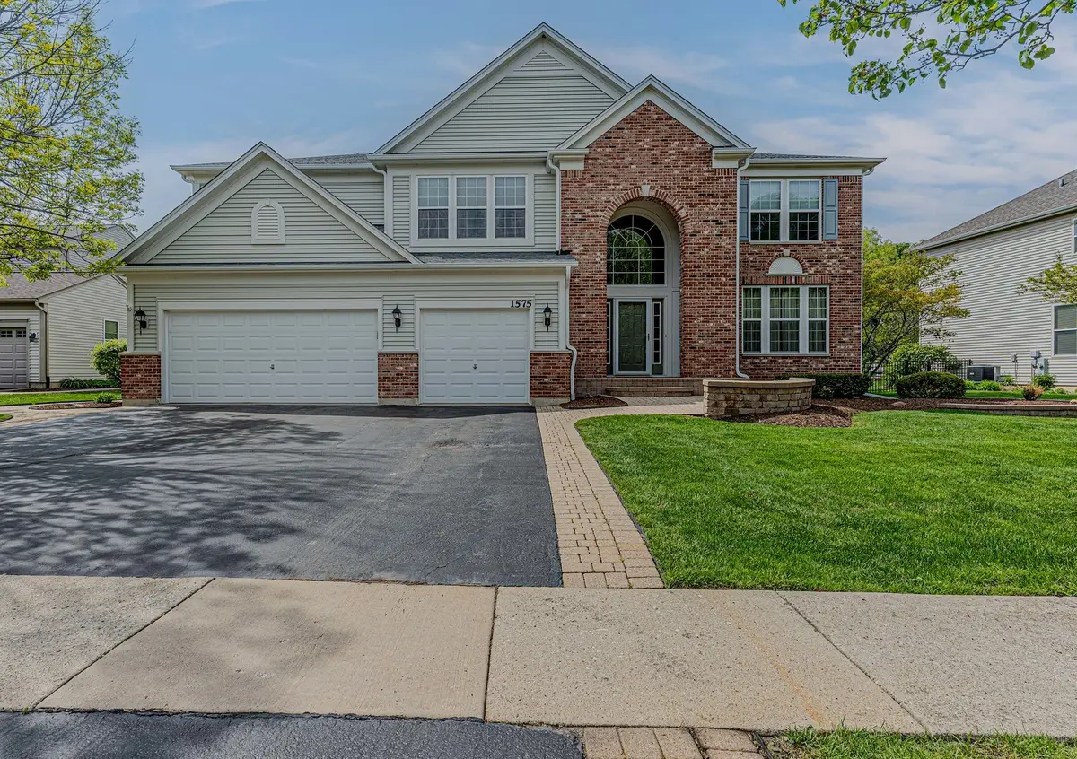 1575 Mcclellan Drive, Lindenhurst, IL 60046 - #1