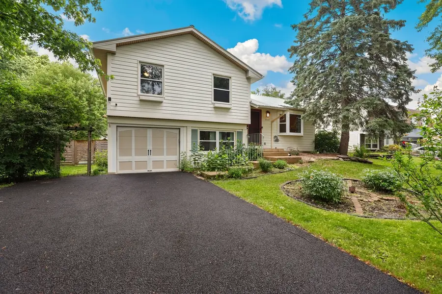 828 Tamms Lane, Bolingbrook, IL 60440 - #2
