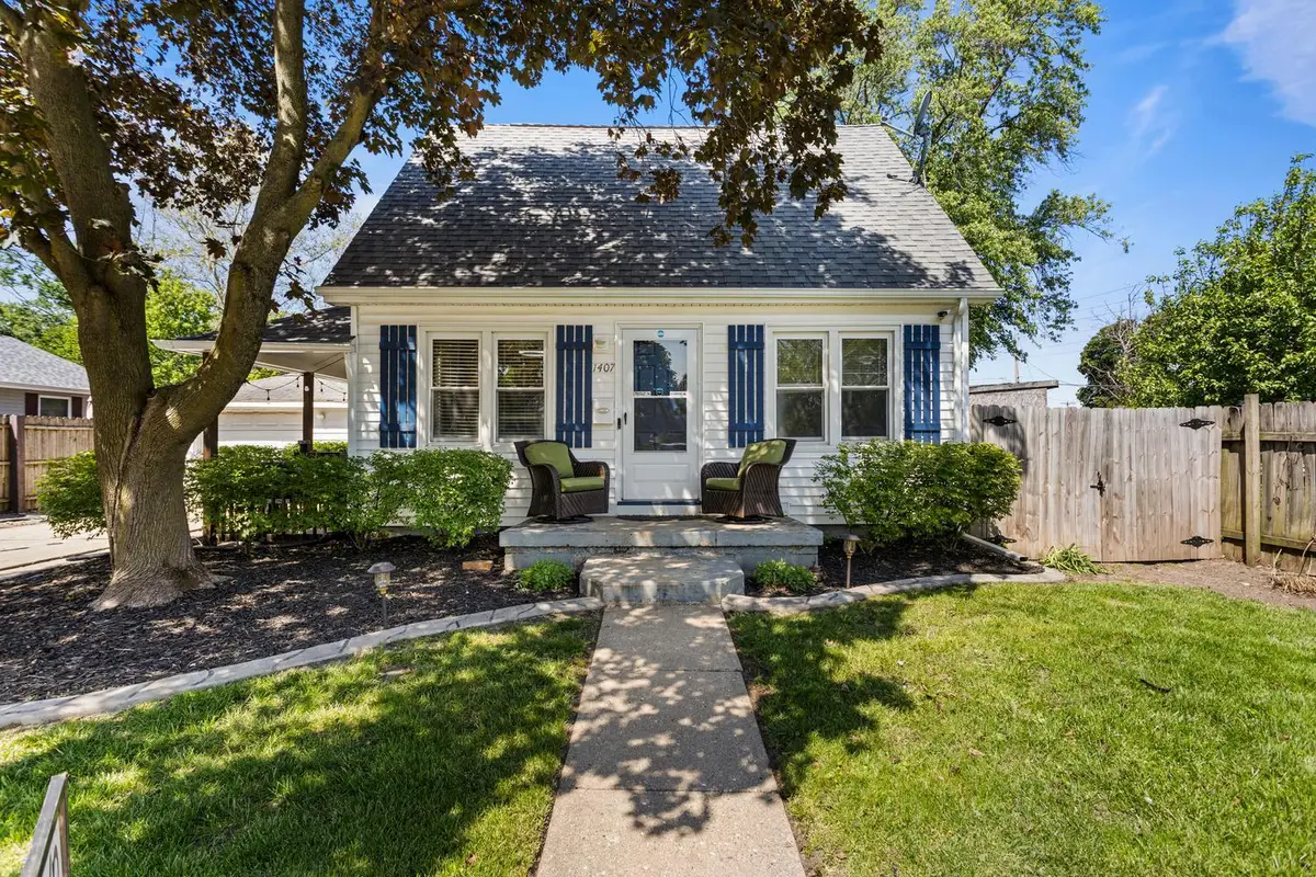 1407 N Walnut Street, Champaign, IL 61820 - #1