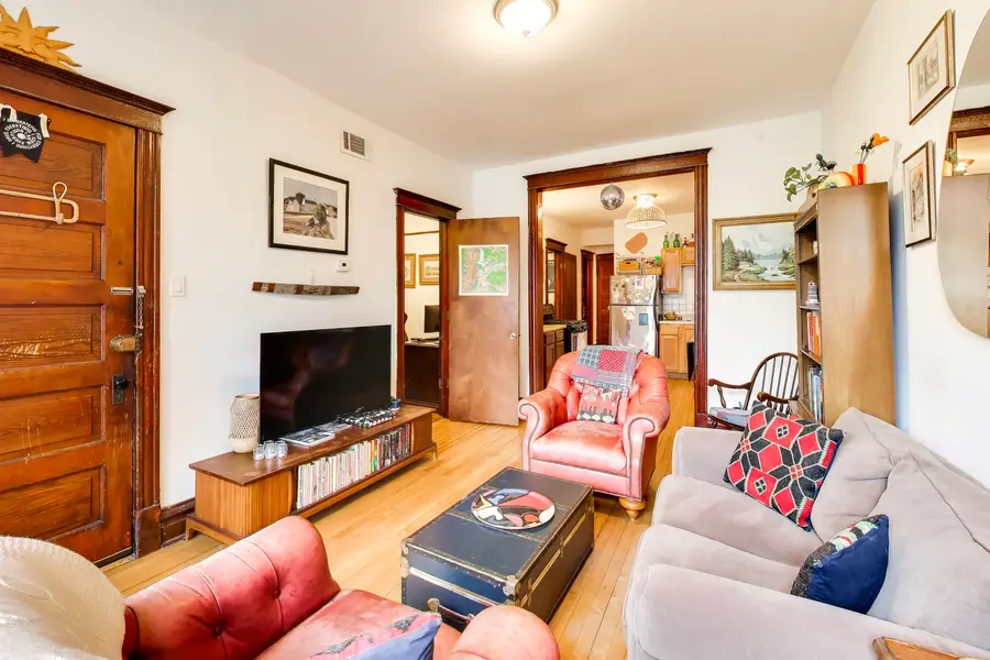 3243 N Hoyne Avenue, Chicago, IL 60618 - #3