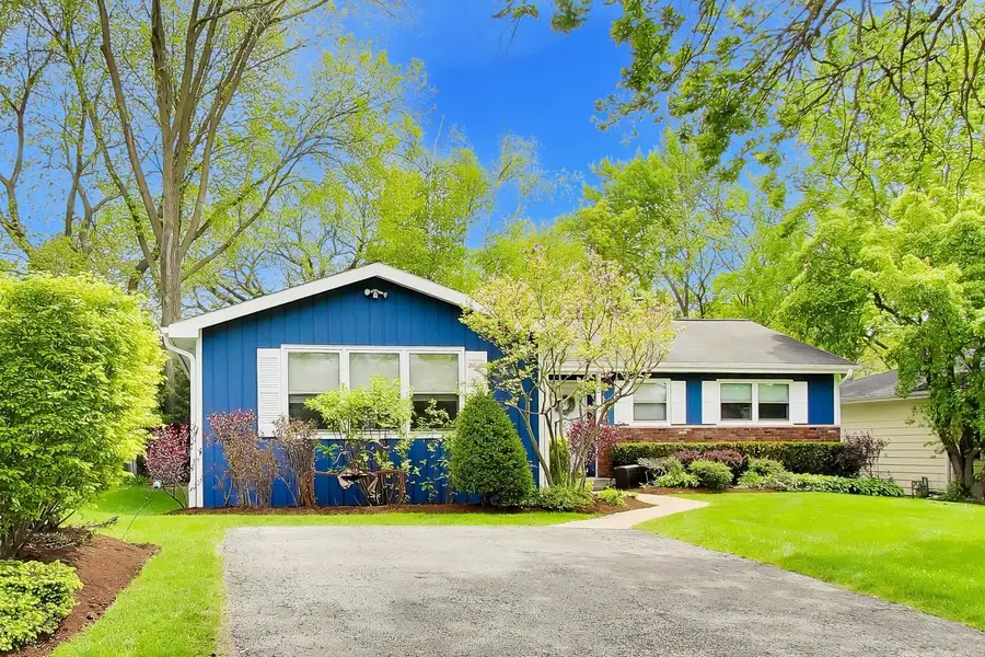 157 Walton Street, Barrington, IL 60010 - #3
