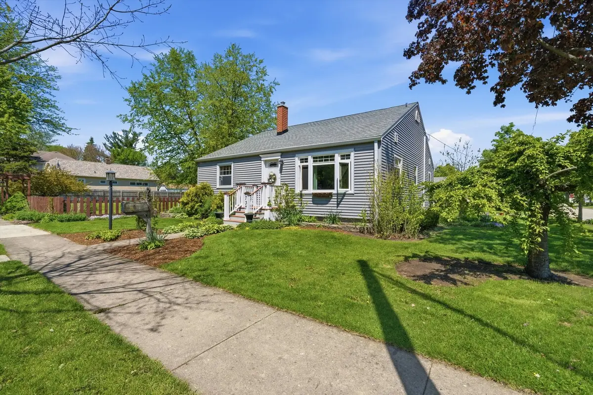 737 Wendall Avenue, West Chicago, IL 60185 - #1