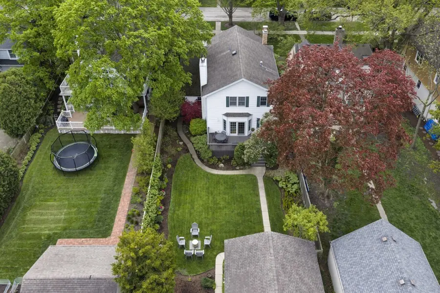 1087 Ash Street, Winnetka, IL 60093 - #3