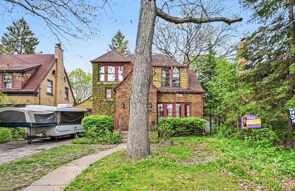 1006 Rogers Court, Waukegan, IL 60085
