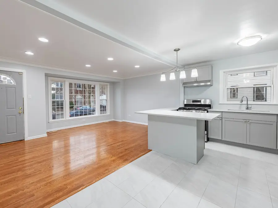 7028 S Honore Street, Chicago, IL 60636 - #3