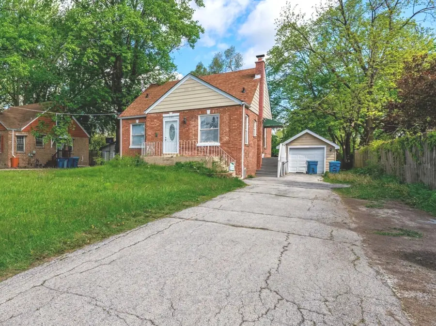 389 W 12th Street, Chicago Heights, IL 60411 - #3