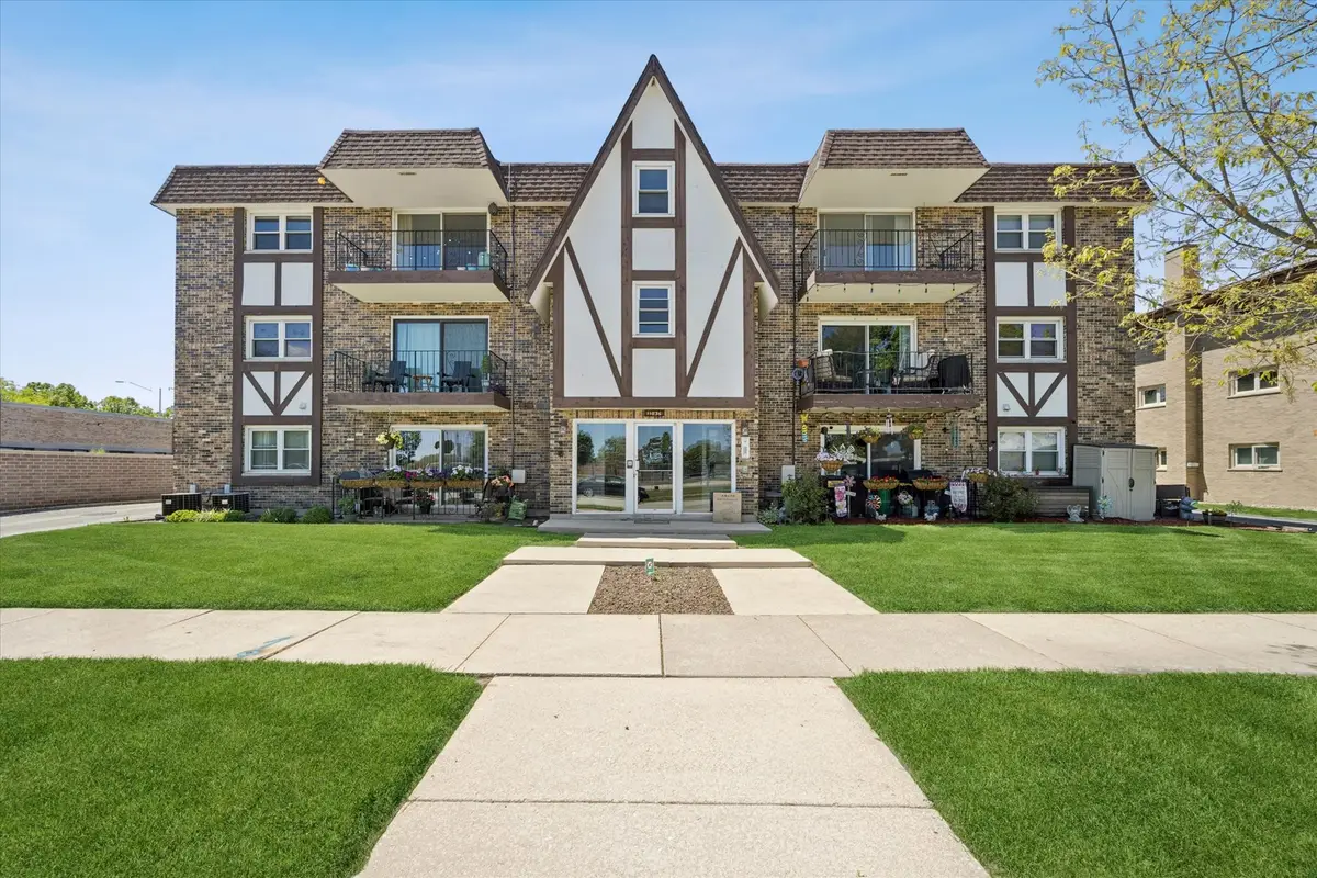 11036 S Kilpatrick Avenue #3SE, Oak Lawn, IL 60453 - #1