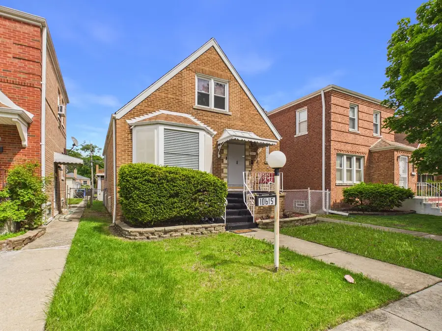 10615 S Vernon Avenue, Chicago, IL 60628 - #2