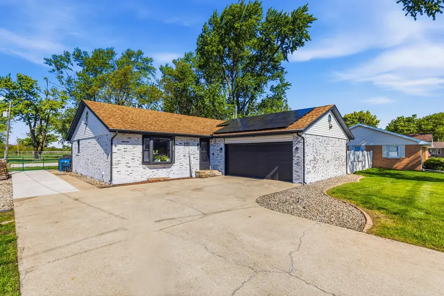 101 N Bergman Drive, Thomasboro, IL 61878 - #3