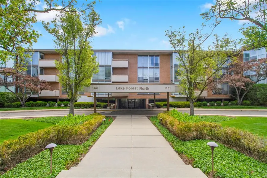 1301 N Western Avenue #134, Lake Forest, IL 60045 - #2