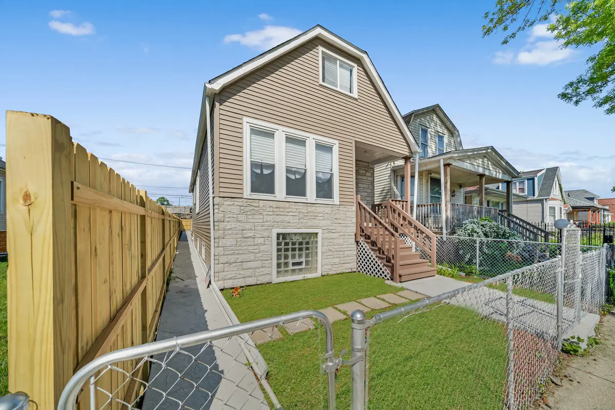 6418 S Claremont Avenue, Chicago, IL 60636 - #1