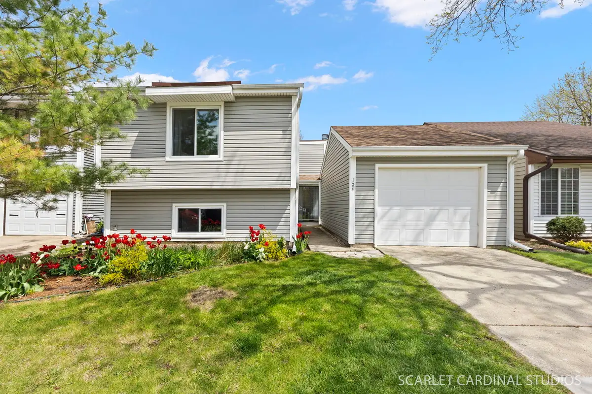 30W124 Wood Court, Warrenville, IL 60555 - #1