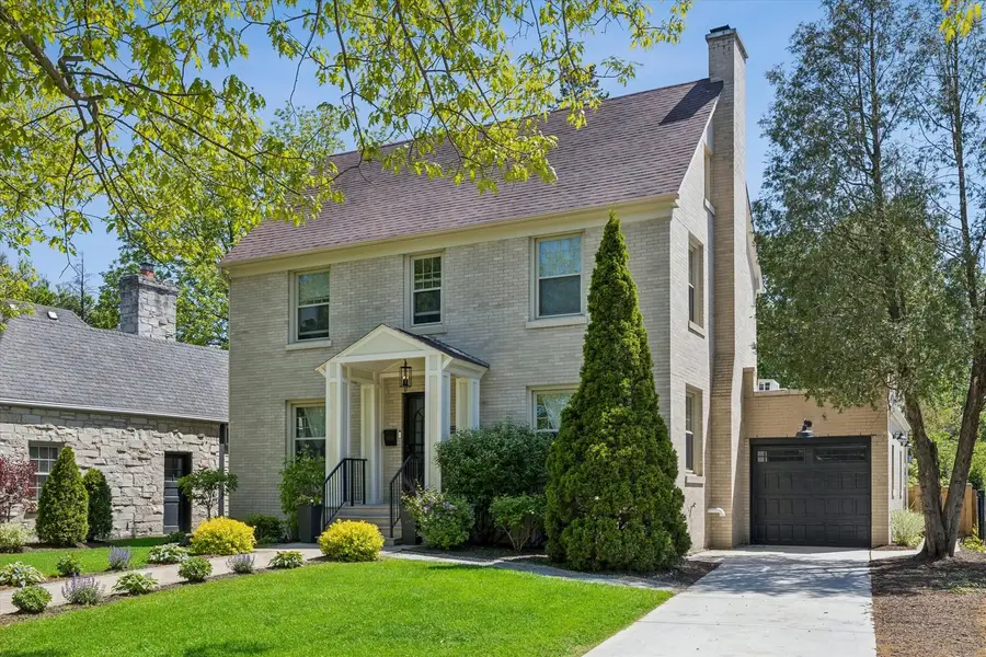 223 Southcote Road, Riverside, IL 60546 - #2