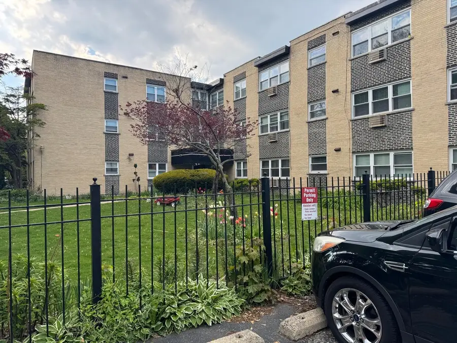 1728 W Farwell Avenue #107, Chicago, IL 60626 - #2