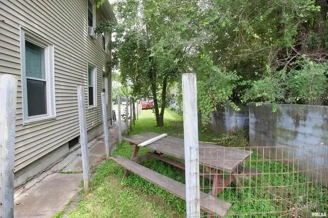 428 7th Street, Moline, IL 61265 - #2