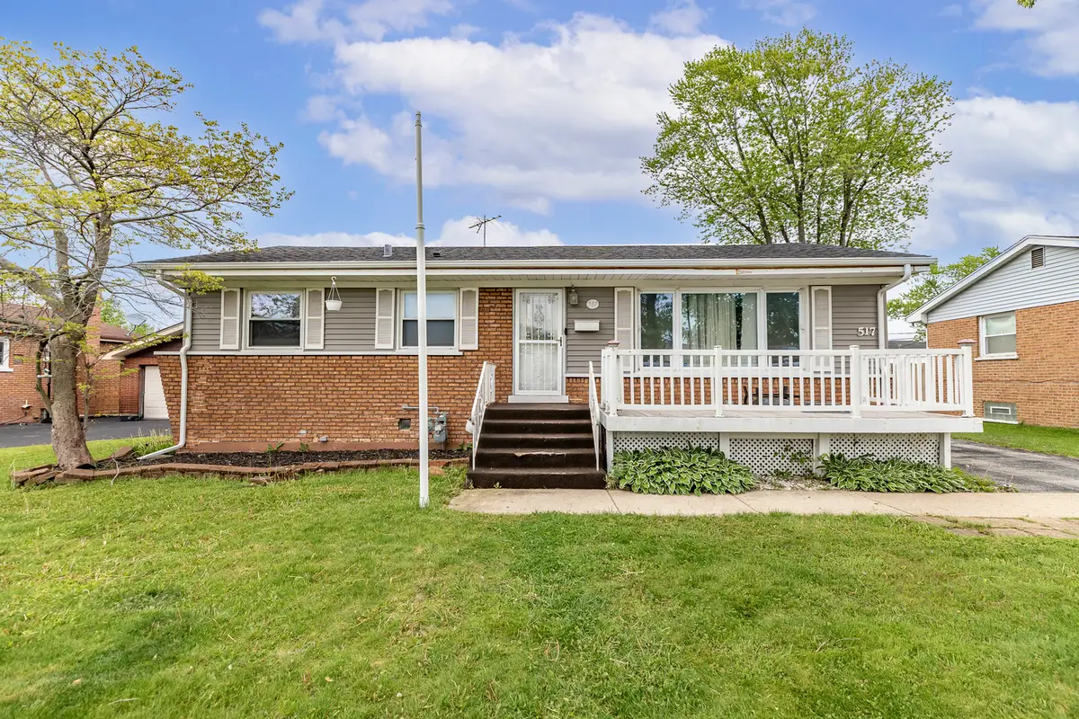517 N Manchester Drive, Chicago Heights, IL 60411 - #1