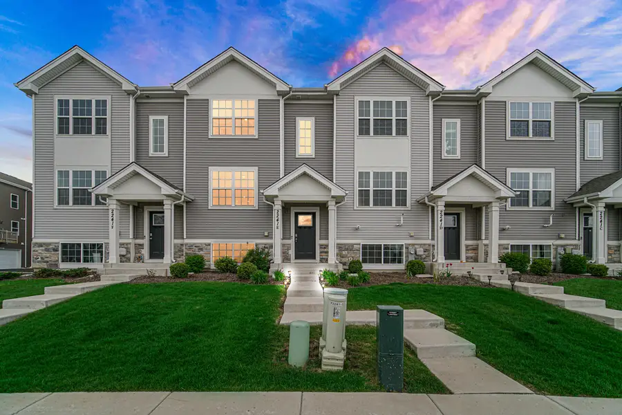 2241 Sassafras Way #E, Wonder Lake, IL 60097 - #2