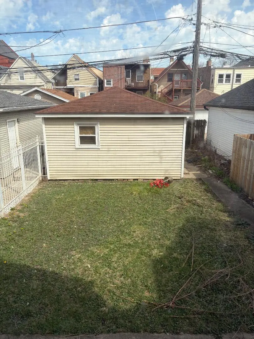 2915 N Spaulding Avenue, Chicago, IL 60618 - #3