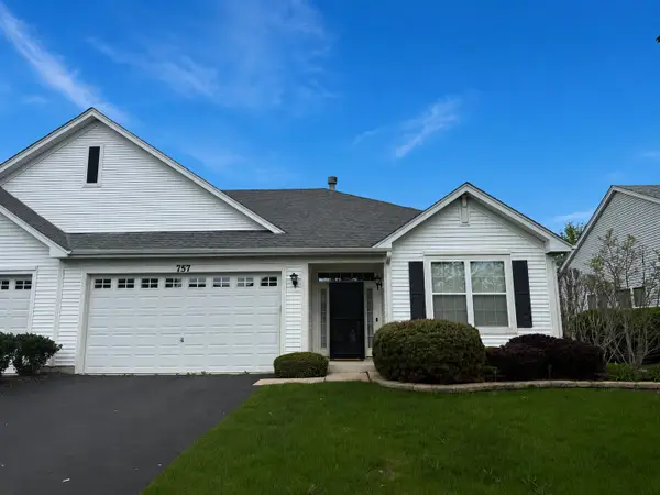 757 Bellevue Circle, Oswego, IL 60543