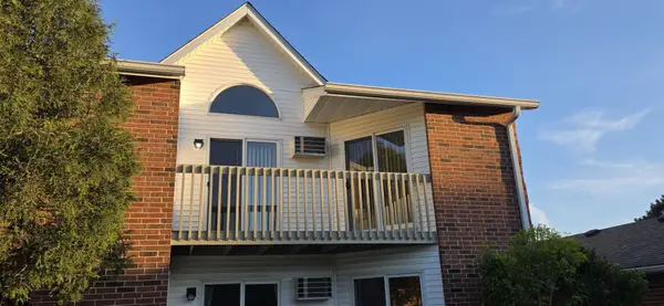 1350 Cunat Court #2D, Lake In The Hills, IL 60156